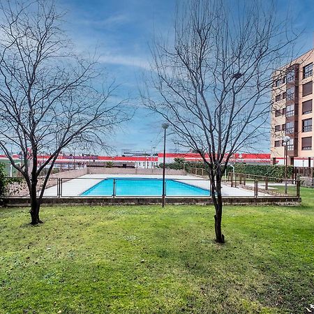 Apartamento Wanda Ifema Con Parking Y Piscina Madrid Ngoại thất bức ảnh