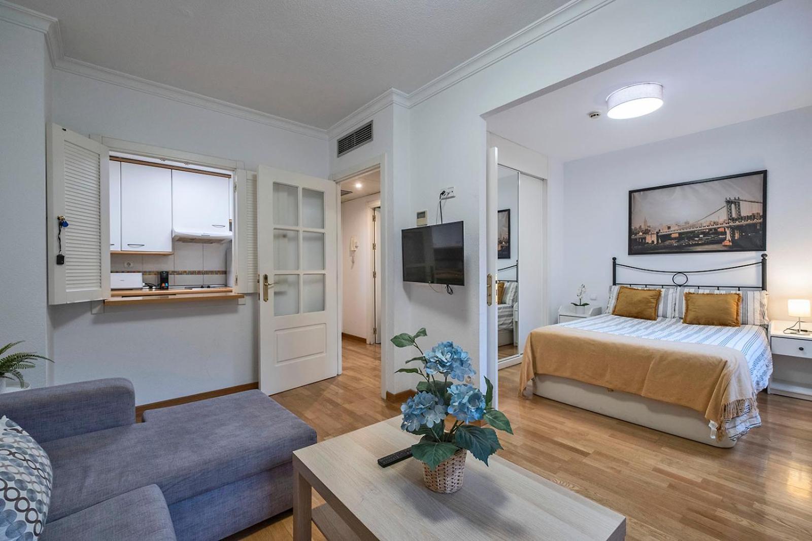 Apartamento Wanda Ifema Con Parking Y Piscina Madrid Ngoại thất bức ảnh
