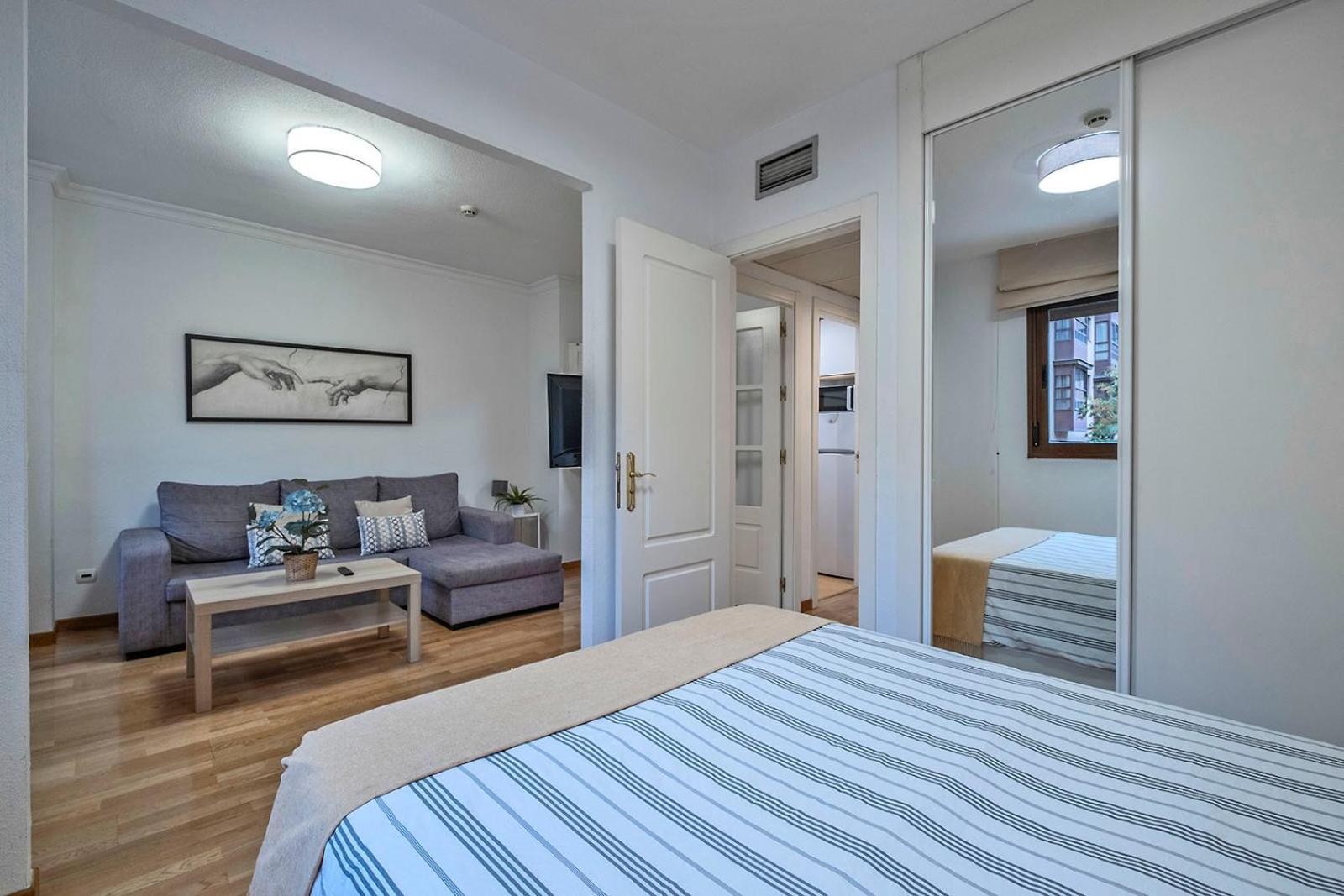 Apartamento Wanda Ifema Con Parking Y Piscina Madrid Ngoại thất bức ảnh