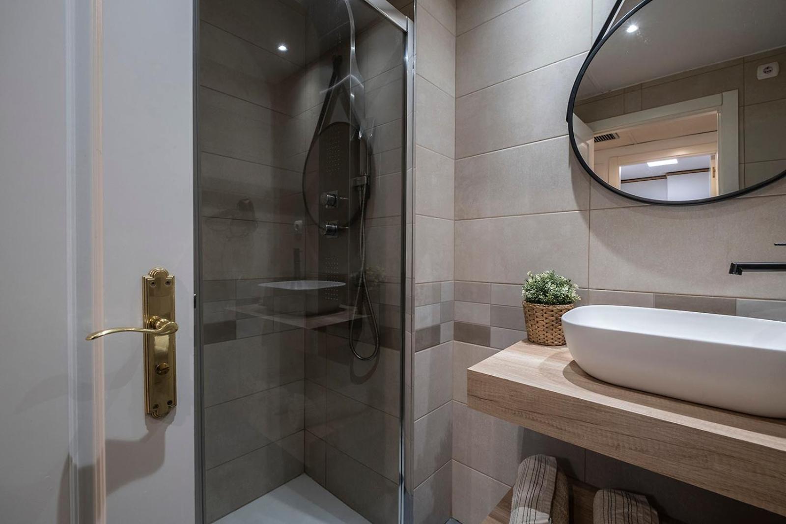 Apartamento Wanda Ifema Con Parking Y Piscina Madrid Ngoại thất bức ảnh